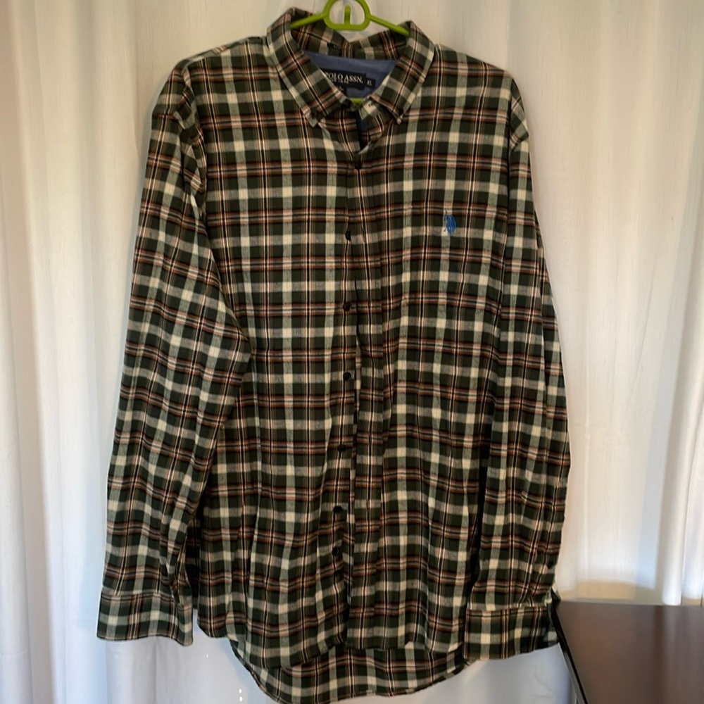 Brand new polo light flannel